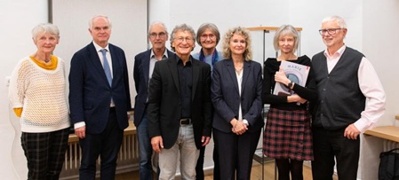 ​(v.l.) Ilse Sturm-Walter Schuster-Josef Mostbauer-Sepp Wall Strasser-Anna Wall Strasser-Charlotte Herman-Verena Wagner-Rupert Huber